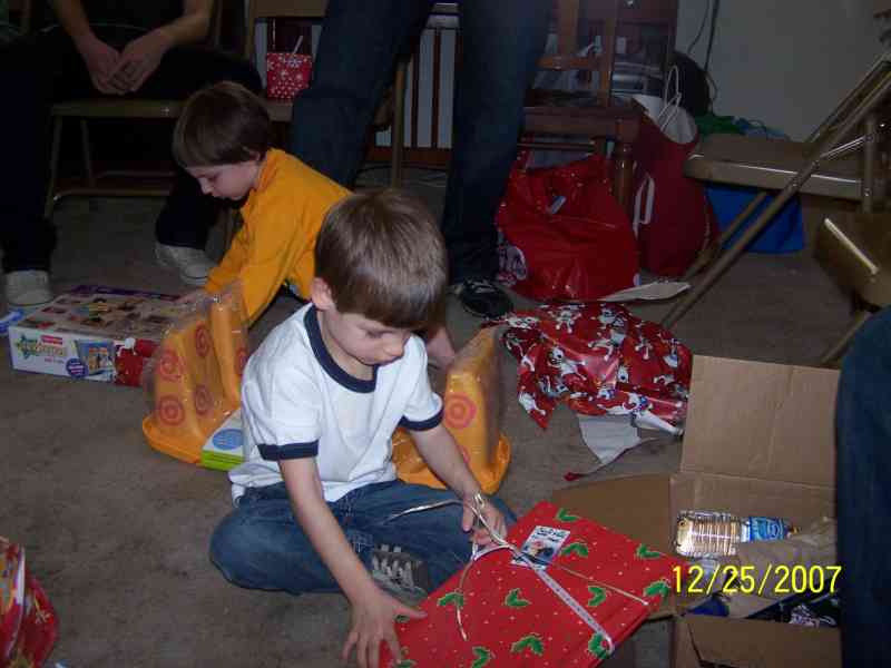 778x577 pixels (42K)